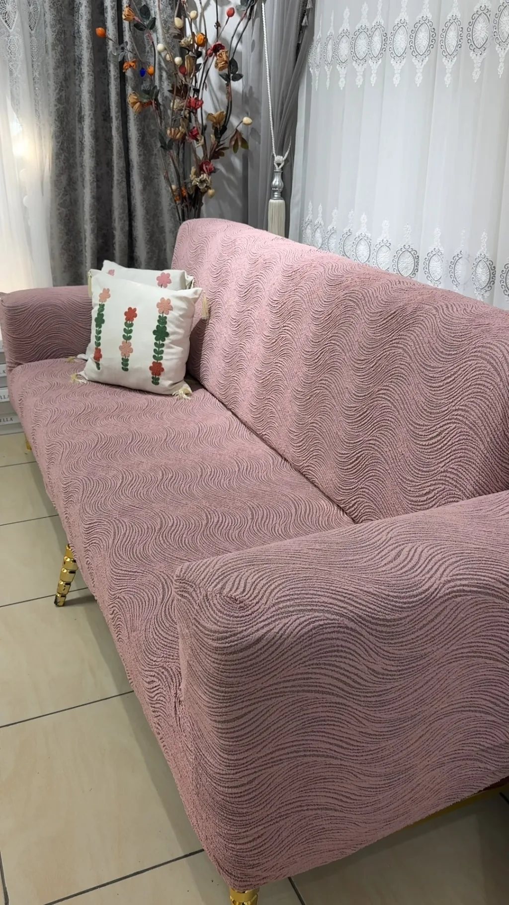 Pudra Su Yolu Koltuk Örtüsü koltukta